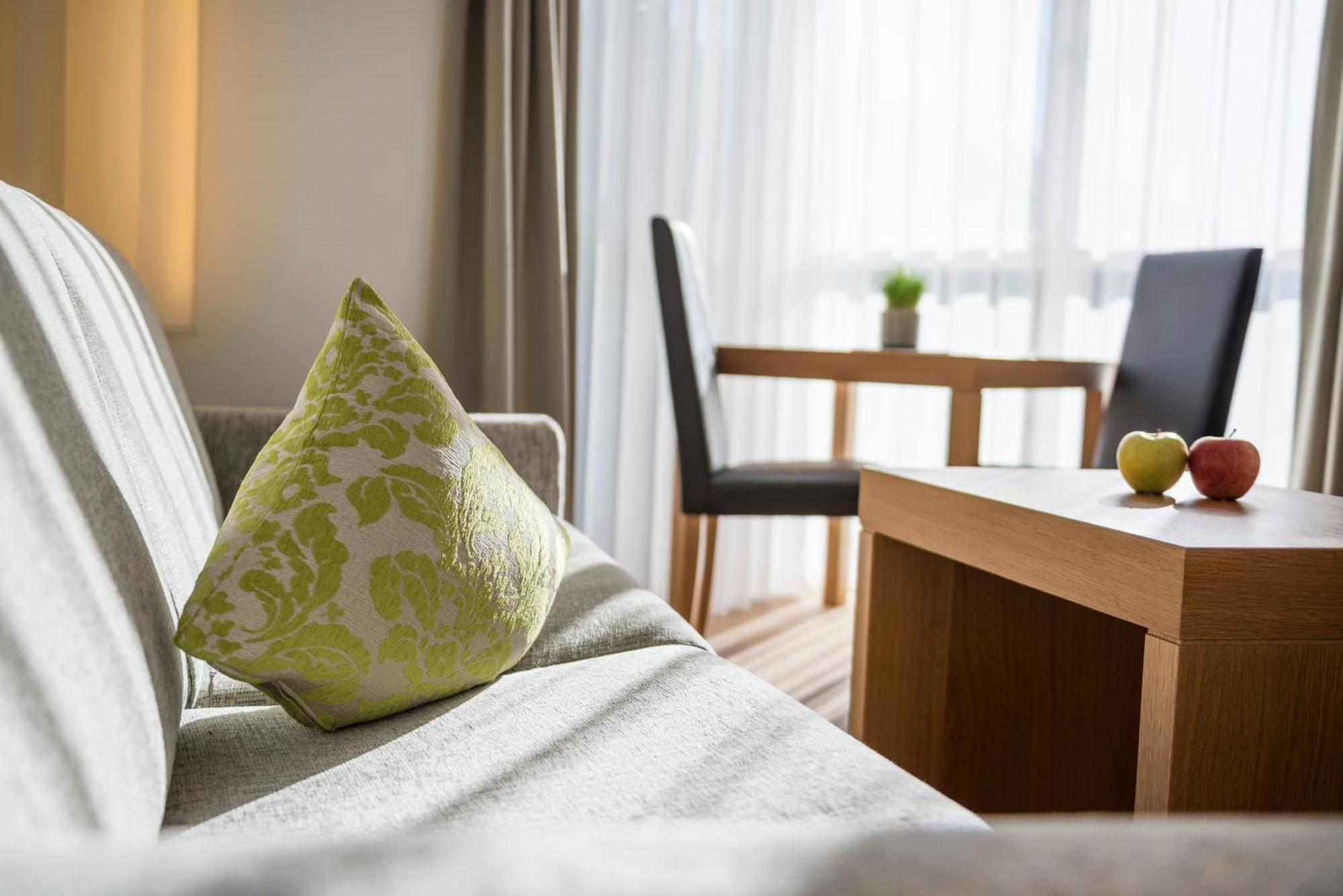 Vinschgerhof Hotel Силандро Екстериор снимка