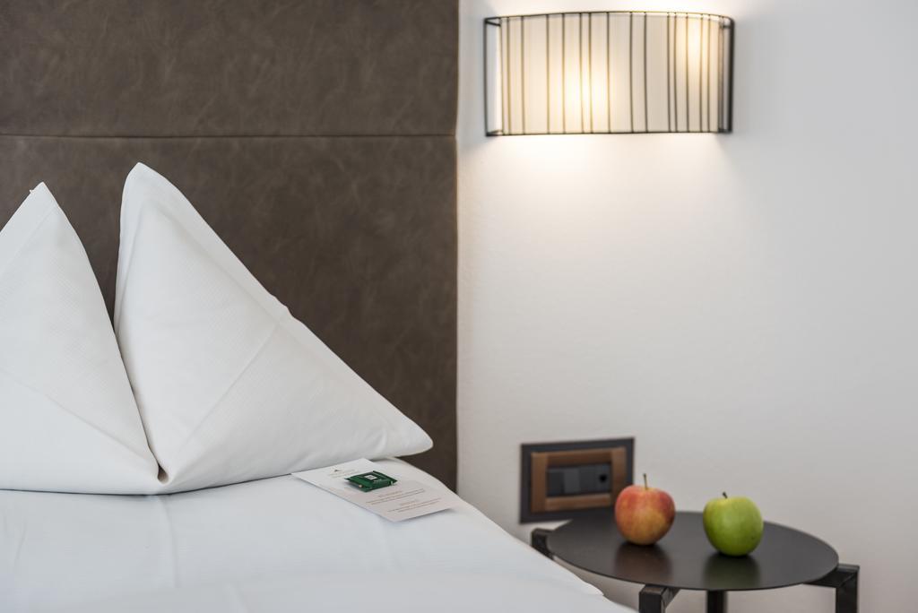 Vinschgerhof Hotel Силандро Екстериор снимка
