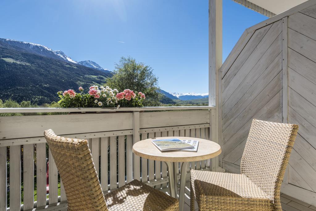 Vinschgerhof Hotel Силандро Екстериор снимка