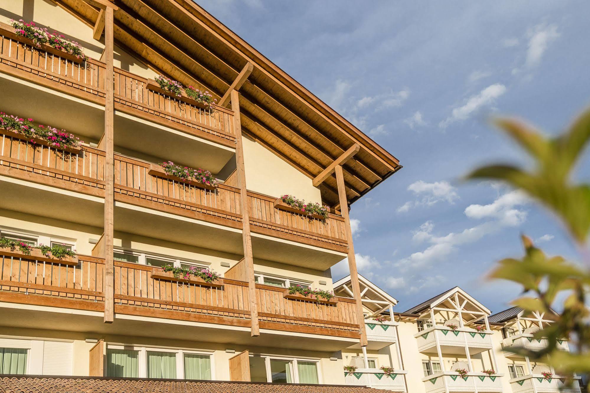 Vinschgerhof Hotel Силандро Екстериор снимка